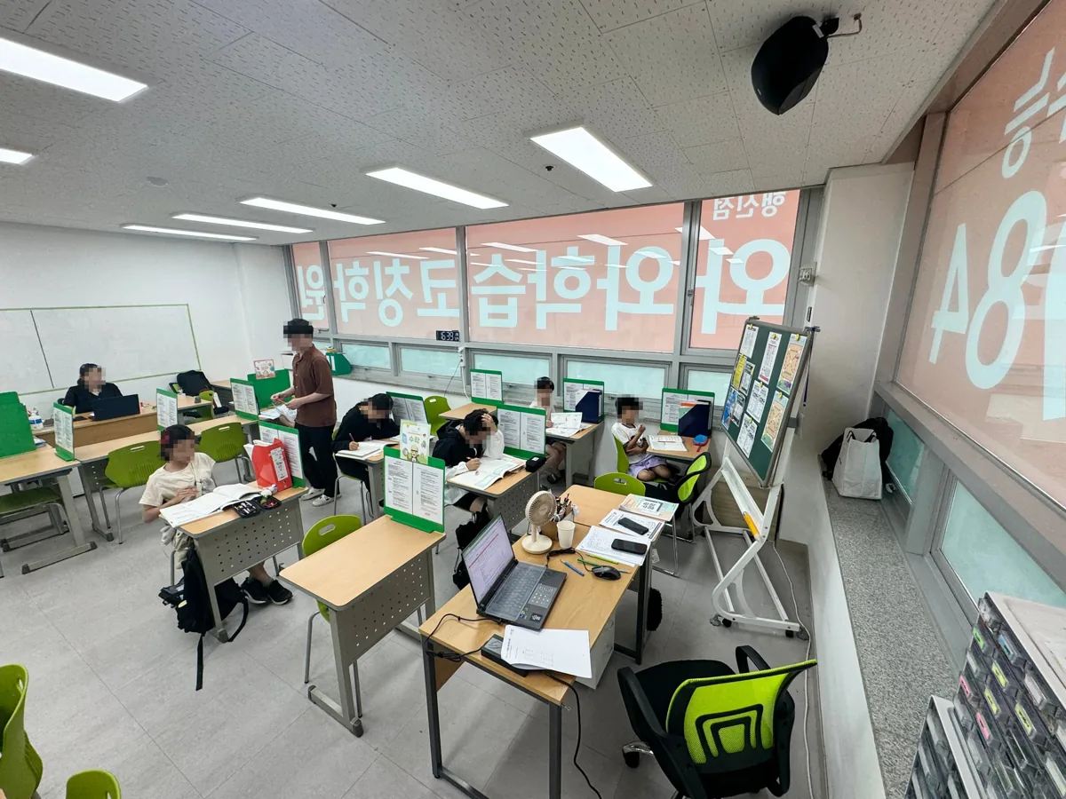 와와학습코칭학원 행신점 학습 공간 2